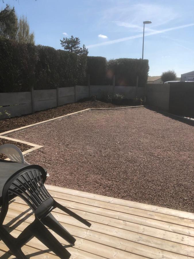 Logement - Les Épesses מראה חיצוני תמונה